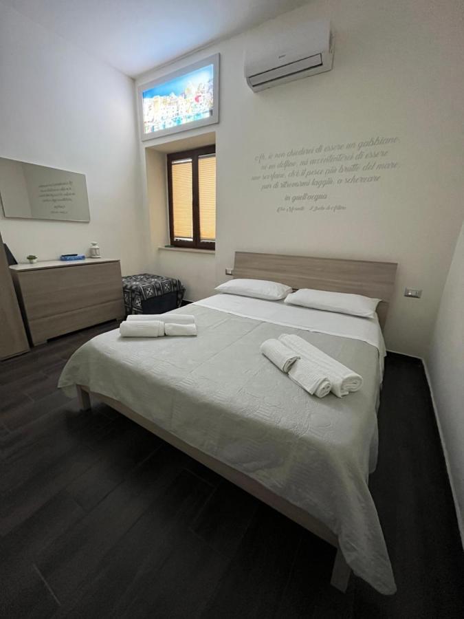 Beb Pisadog Bed & Breakfast Naples Luaran gambar